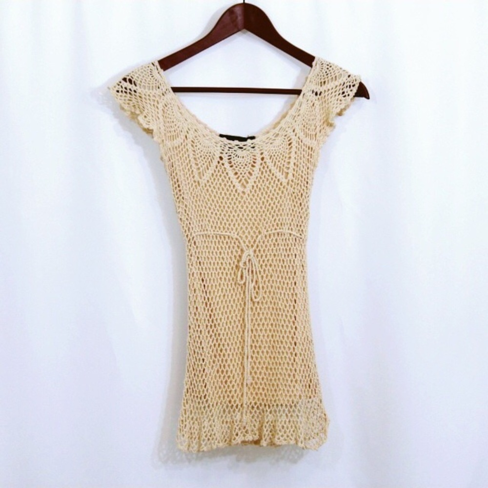 It's Our Time Crochet Short Sleeve Beige Top Sz S